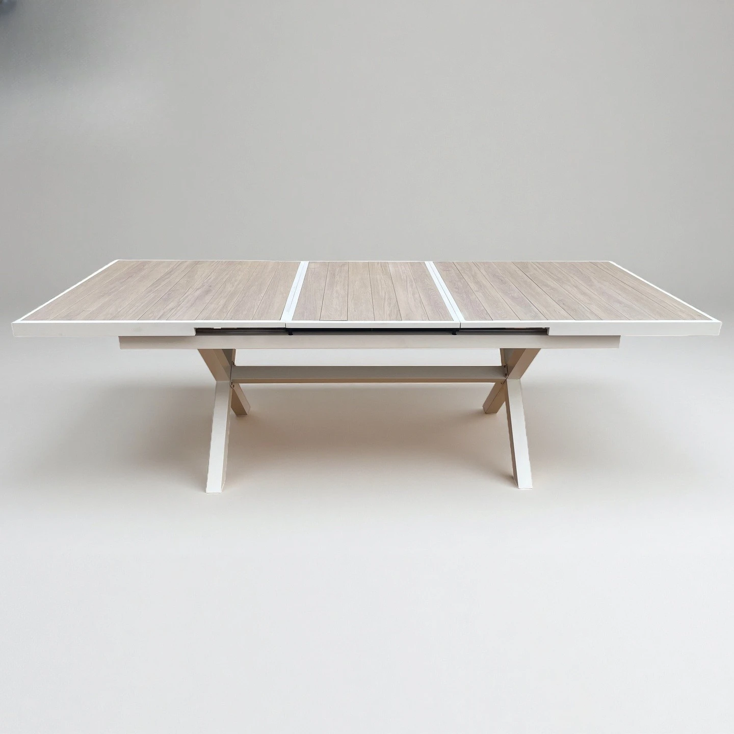 

Outdoor Leisure Table Patio Garden Table Aluminum Thermal Transfer Slat Dining Table Stretching Tab