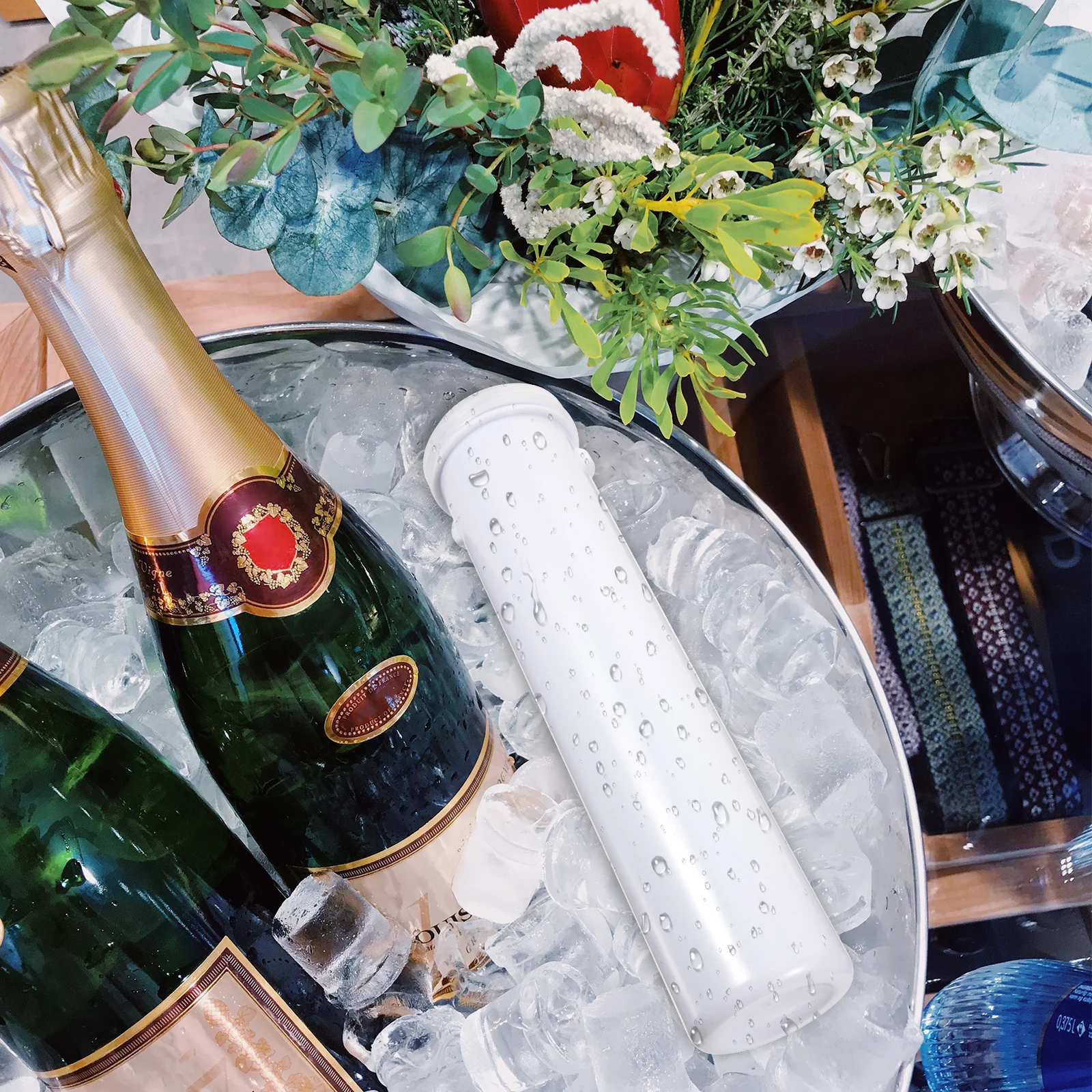 

Reusable Plastic Ice Cube Stick Non-Melting Portable Ice Cubes for Whiskey Juice Vodka Beer Cooler Drink Travel