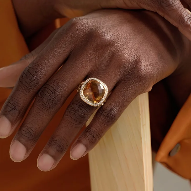 Luxurious Sparkling Bright Yellow Color Square Inlaid Zircon Ring, Suitable for Ladies' Banquets, Parties, Jewelry Gifts