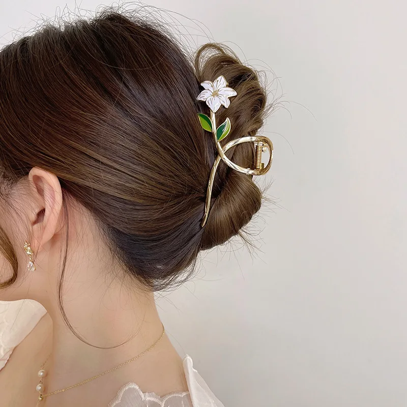 Nieuwe Vrouwen Metalen Haar Klauw Elegante Gouden Bloemen Hair Clips Barrette Krab Hoofdband Paardenstaart Clip Hoofddeksels Haar Accessoires Tiara