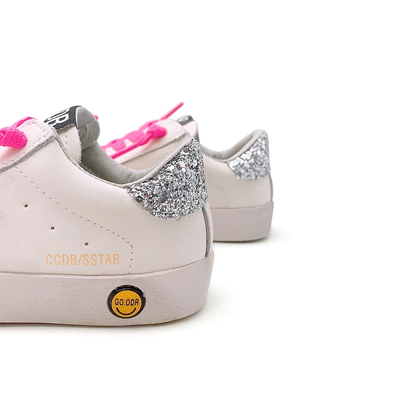 Scarpe da ginnastica personalizzate per bambina Moda in pelle Sparkle Star Scarpe sportive casual per bambini Designer Scarpe bianche per bambini Ragazzi