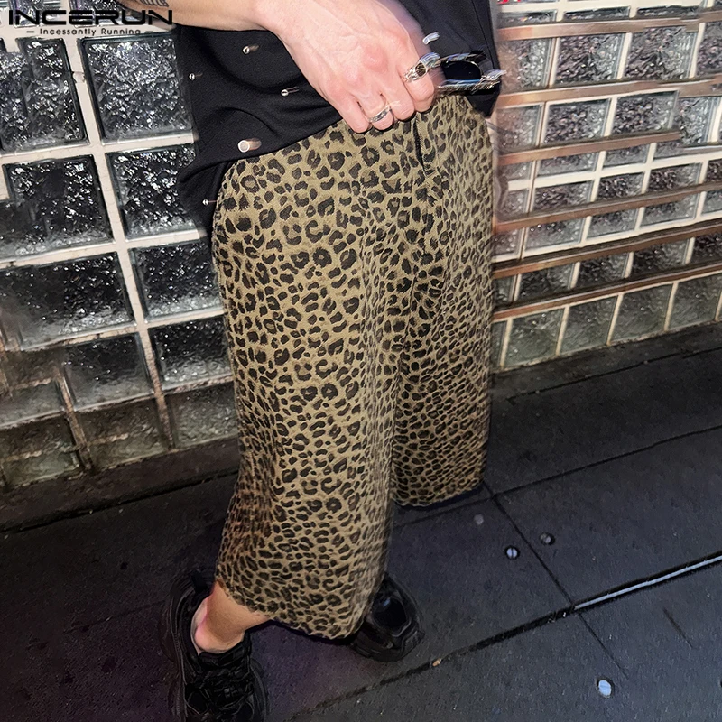 

INCERUN Men's Shorts Button Leopard Printing Joggers Summer Casual Men Bottoms Loose Streetwear 2025 Fashion Male Shorts S-5XL