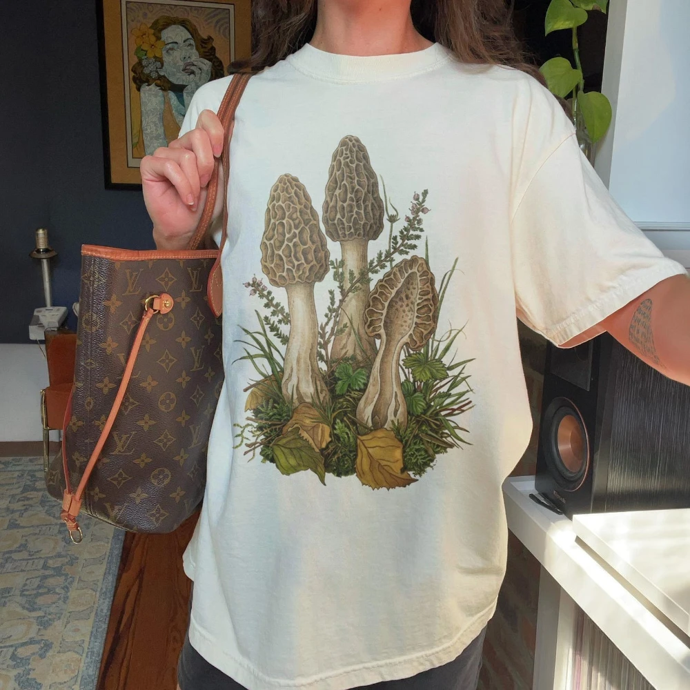 Vintage Morel Mushroom Tee Forest Forager Illustration Graphic Shirt Cottagecore Botanical Top Graphic T Shirts Harajuku Y2k Top