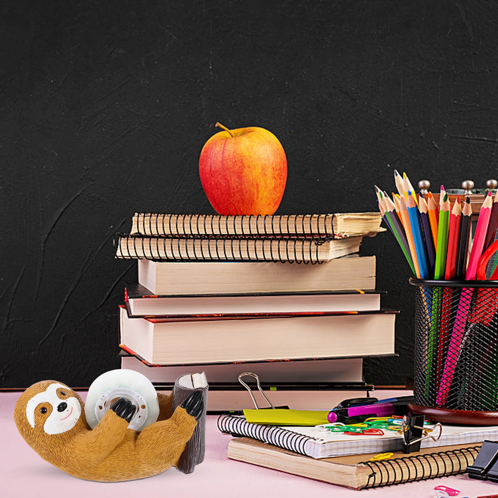 

Cute Cartoon Animal Tape Stand Desktop Dispenser Resin Material Easy Cut School Home Use Tape Cutters for Office