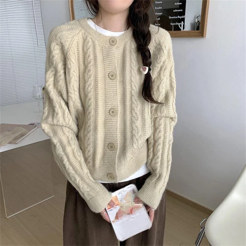 

Fashion Women Cable Knit Cardigan Coat Spring Autumn New Style Loose Fit Japanese Style Casual Short Length Round Neck Sweater