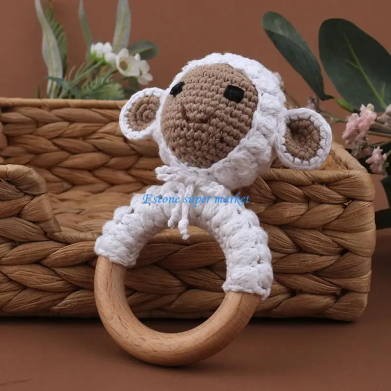 090B Baby Teether Shower Gifts Knitted Crochet Animal Rattle Chewing Teething
