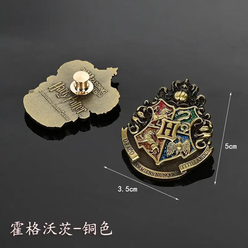 Harries Cartoon Magic Brooch 9 3/4 Potters Anime Figure Golden Snitch Metal Badge Suit Clothing Anti-slip Match Enamel Cos Pin