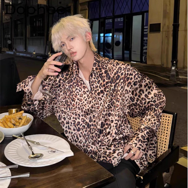 

Fashion High Street Leopard Print Ice Silk Shirts Men's 2025 Summer New Handsome High-end Shirt Trendy Light Luxury Jackets Tops