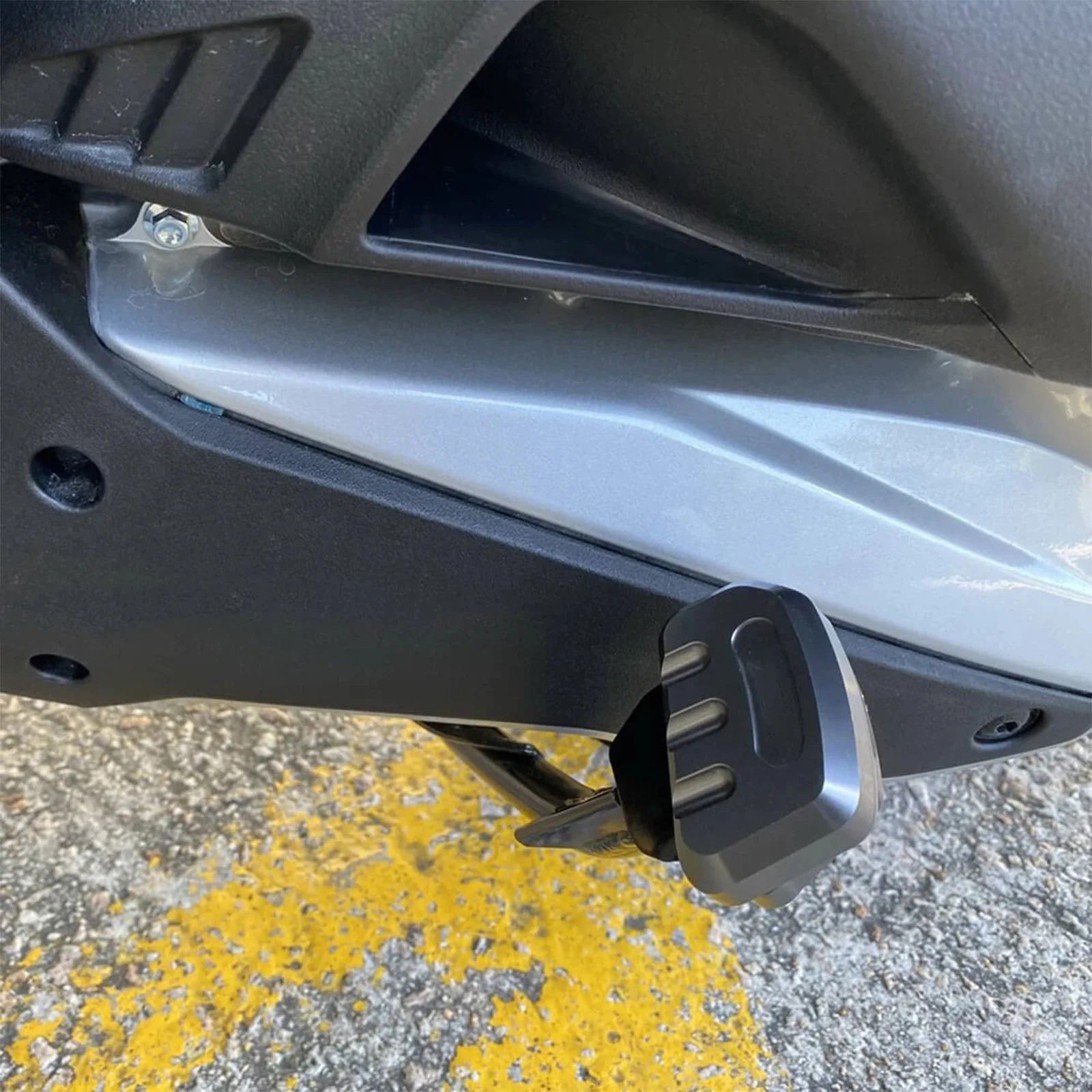 For Honda PCX 125 150 160 ADV 150 160 350 FORZA 350 300 250 125 NSS Foot Side Stand Extension Stand Kickstand Pad Enlarger Plate