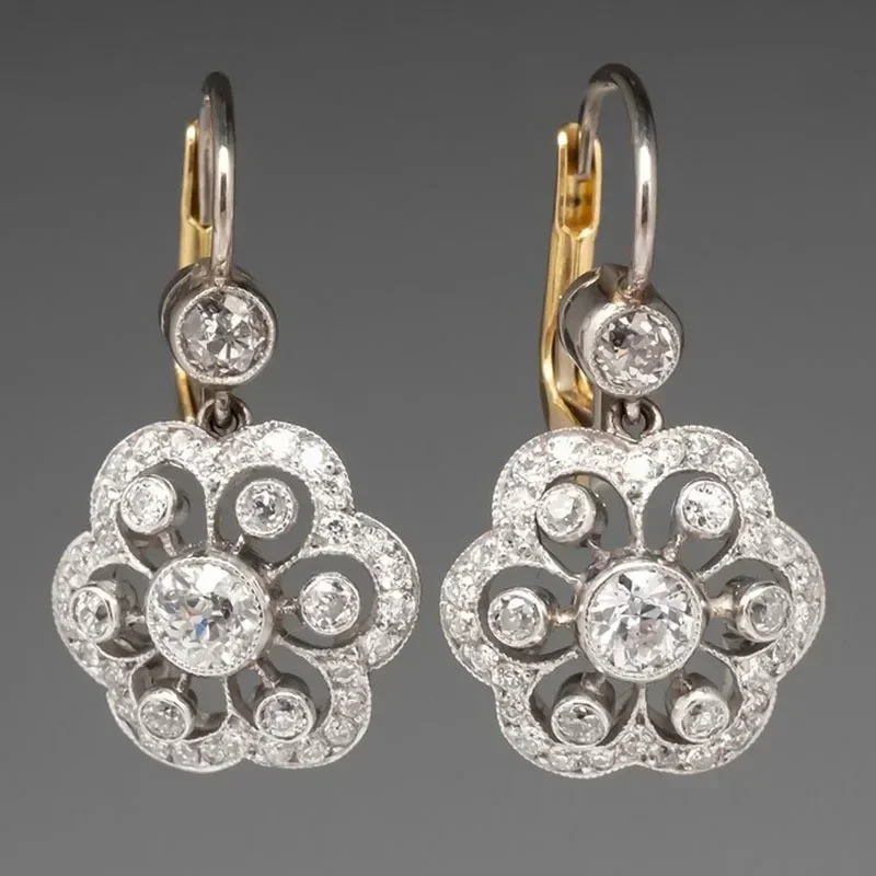 Chenrui's New Exquisite and Fashionable Zircon Set Earrings with A Dual Tone Hollow Flower Hanging Style As A First Accessory