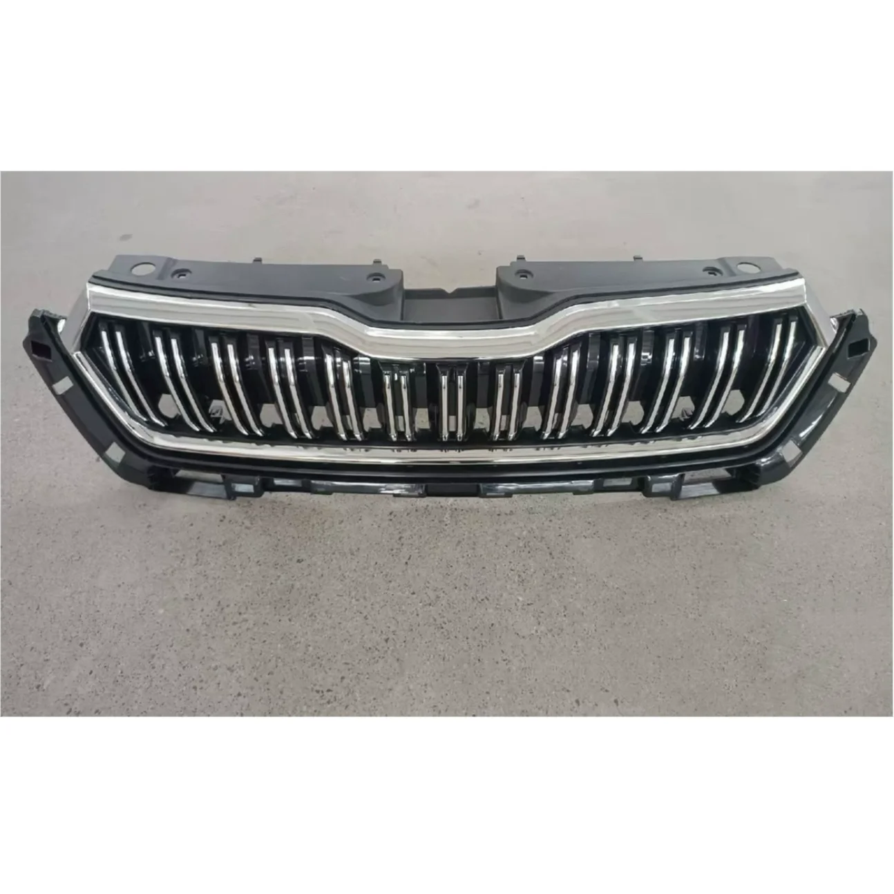 Car Front bumper Grille for Skoda Kamiq gt 2020-2024 Mask Net Radiator Top grille body kit Car Accessories