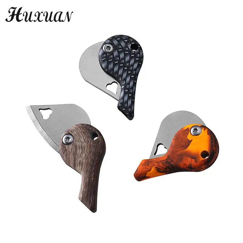 Heart-shaped Mini Key Knife Lightweight Outdoor Folding Knife Hanging Buckle Decorative Love Knife Pocket Knife