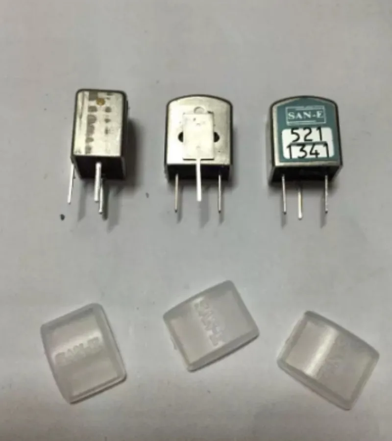 1Pcs Monaural Magnetic Head SAN‑E552 350 Ohm Large Magnetic Mouth 2‑Pin Mono Magnetic Head Replacement Accessories