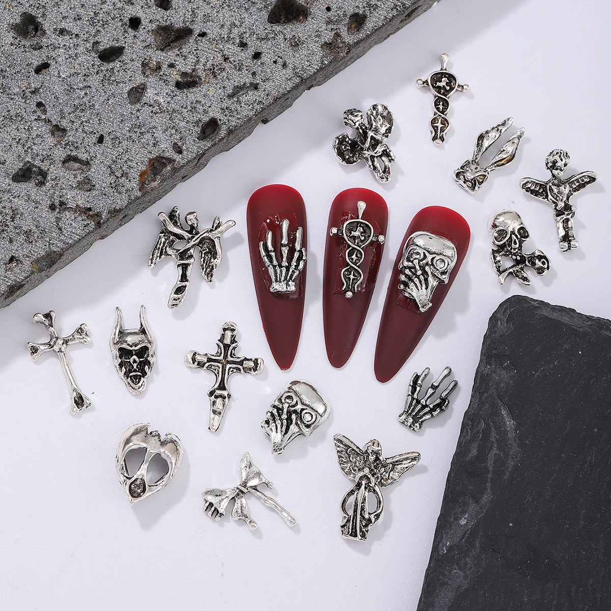 50 punk angel, croce, teschio e altre decorazioni per unghie miste casuali, decorazione per unghie fai da te in metallo y2k, glitter per unghie gotiche europee
