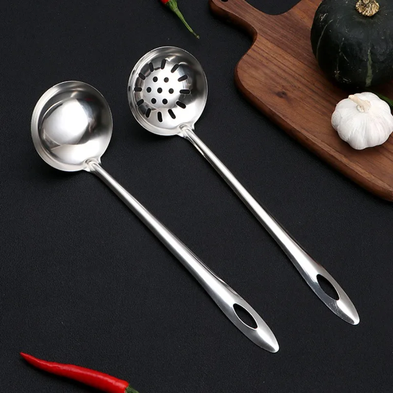 

Stainless Steel Kitchen Ladle Creative Slotted Ladle Spoon Soup Ladle for Home Long Handle Separate Spoon Cooking Colander