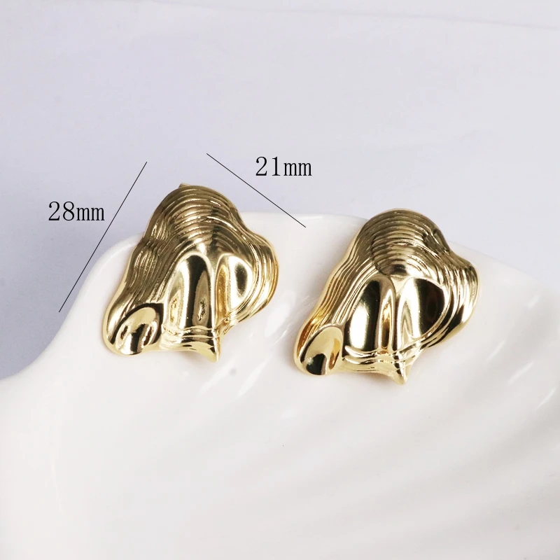 Trendy Irregular Gold Color Stud Earrings Simply Cute Metallic Geometric Wrinkled Small Stud Earrings for Women Jewelry Gifts