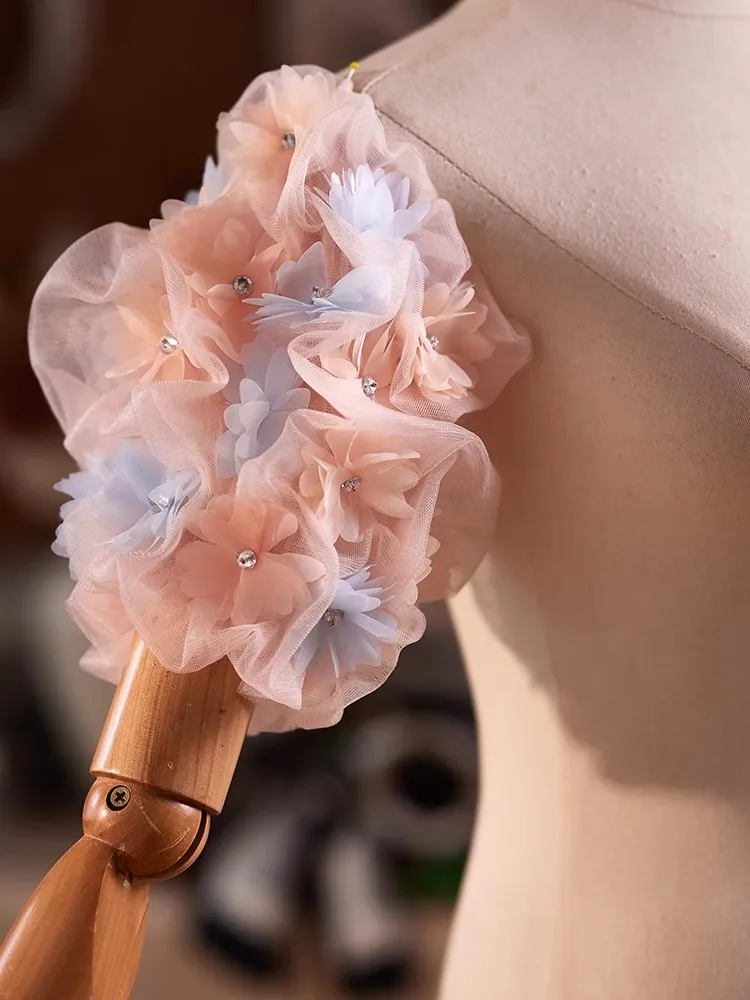 Women's Elegant Designer Diamonds Flower Mesh Arm Sleeve Female Vintage Photography Formal Dress Performance Party Glove R2839