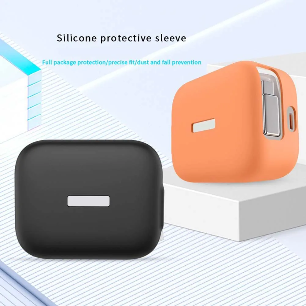 

Силиконовый противоударный и пылезащитный чехол для зарядного устройства TORRAS 67W, обеспечивающий полную защиту и легкий доступ к портам.