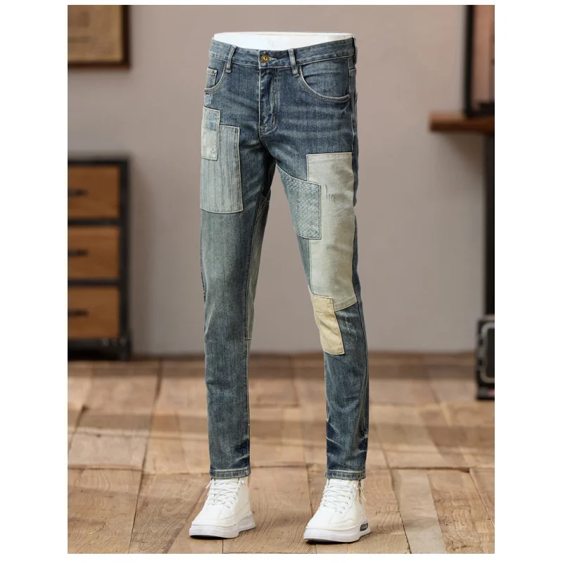 Vaqueros vaqueros de tela empalmada para hombre en otoño de 2025, nueva tendencia urbana, pantalones de pierna pequeños ajustados retro y frescos