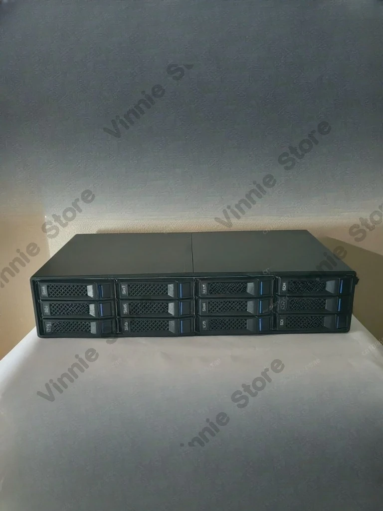 

Корпус для расширения хранилища на 12 жестких дисков, внешний блок NAS с 12-портовой задней панелью, возможен последовательное подключение