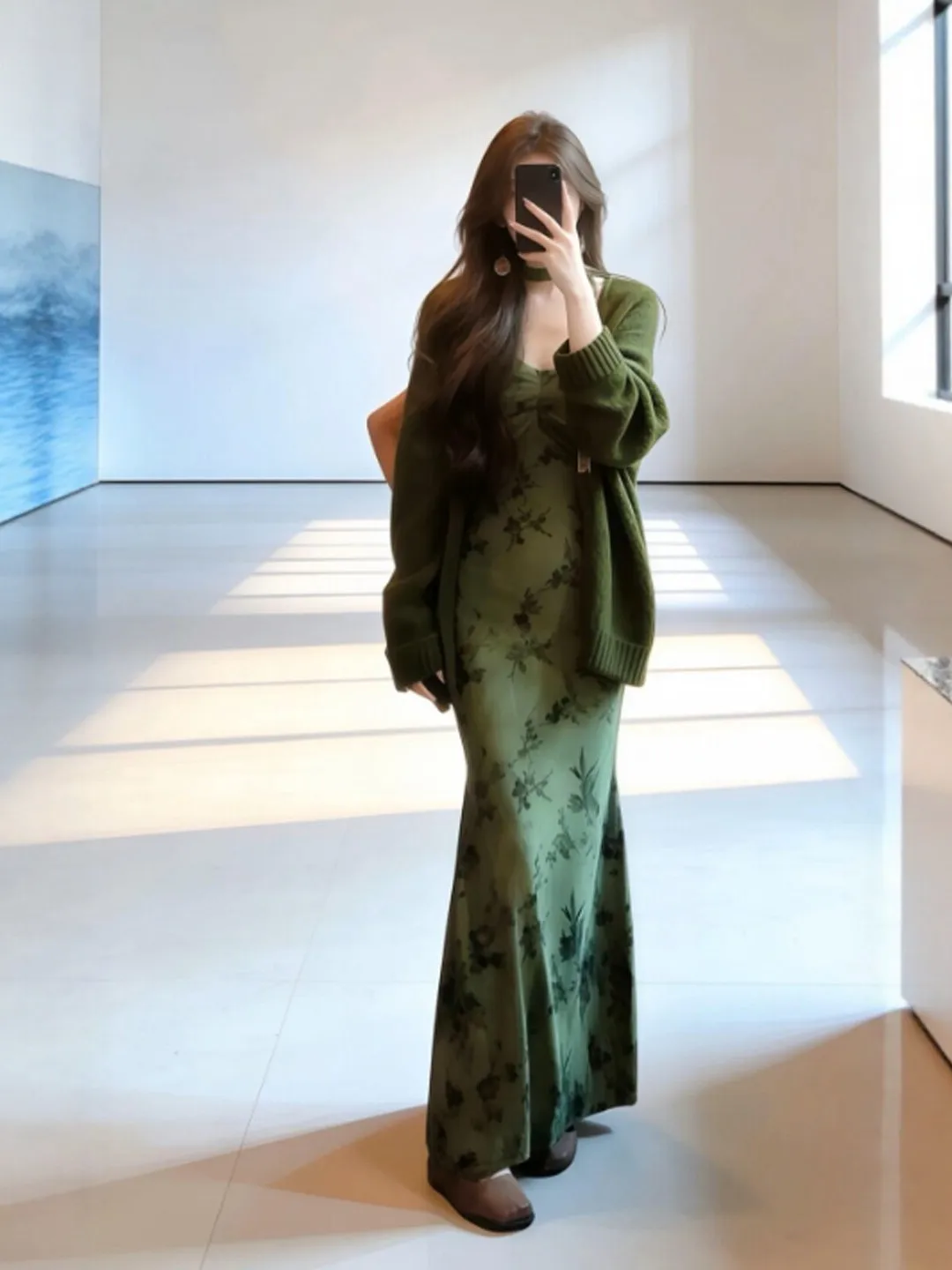 

Ретро-комплект из двух предметов: уникальное красивое платье-кардиган с открытыми плечами и длинная юбка с принтом для чаепития, облегающий крой, весенняя мода для женщин