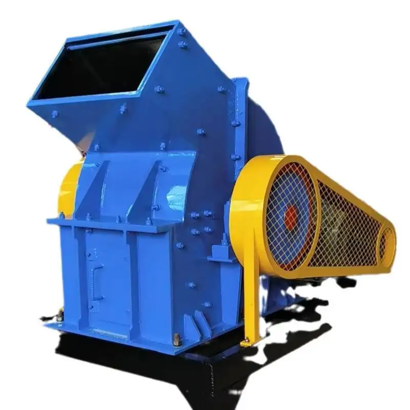 Heavy-duty portable hammer mill crusher, complete with feeder and screen, ideal for metal recycling production line