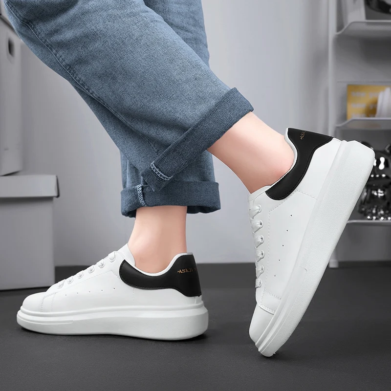 ใหม่ผู้หญิงขนาดใหญ่ผู้ชายสบายๆกีฬารองเท้าBreathableรองเท้าผ้าใบหนารองเท้าวิ่งชายรองเท้าคู่Loafers Punkรองเท้า