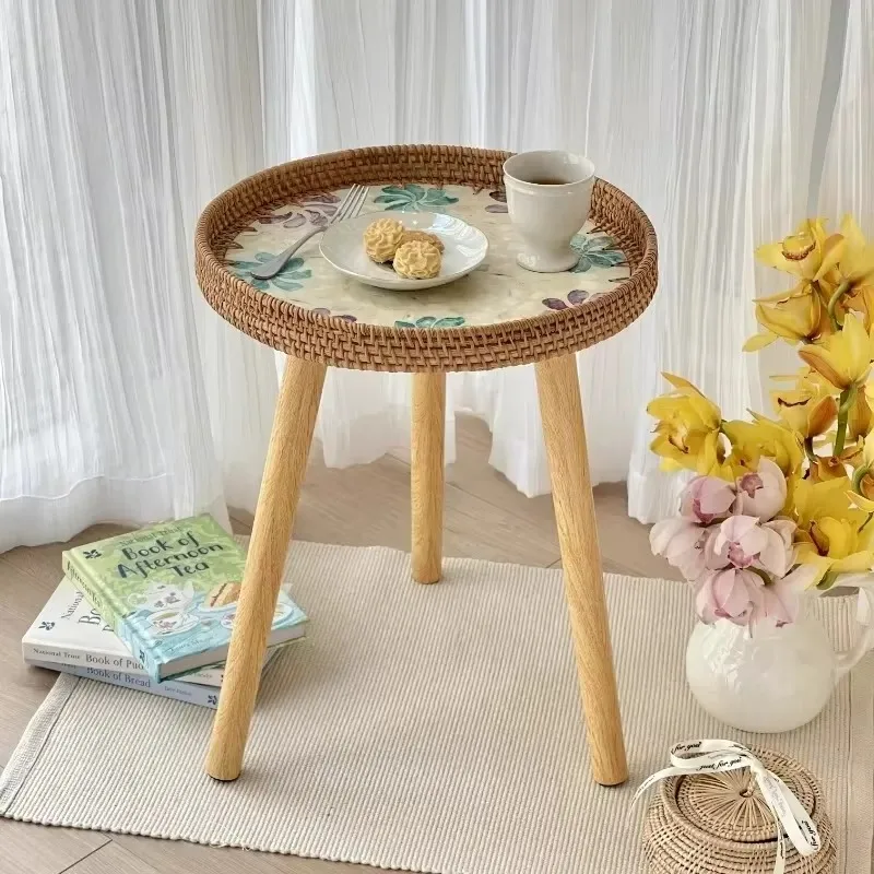 Portable Round Shell Tray Table,Japanese Bay Window Design,Compact Side Table, Living Room Storage Solution, Compact Tray Table.