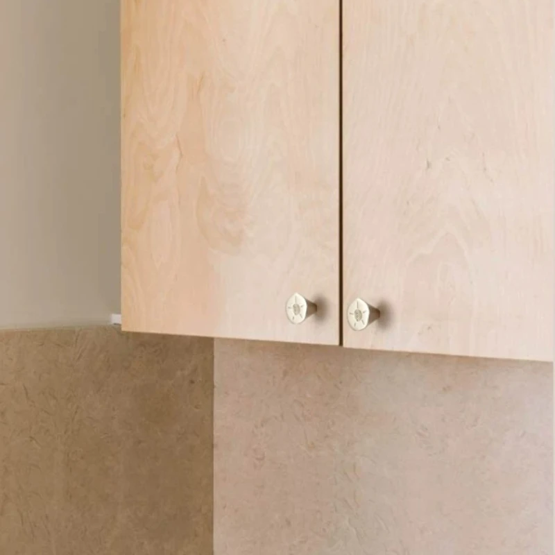 Kreativer Geschnitzter Sonnen-Möbelgriff im Antik-Stil aus Massivmessing für Schrank, Kommode, Nachttisch und Küche – Detail 5