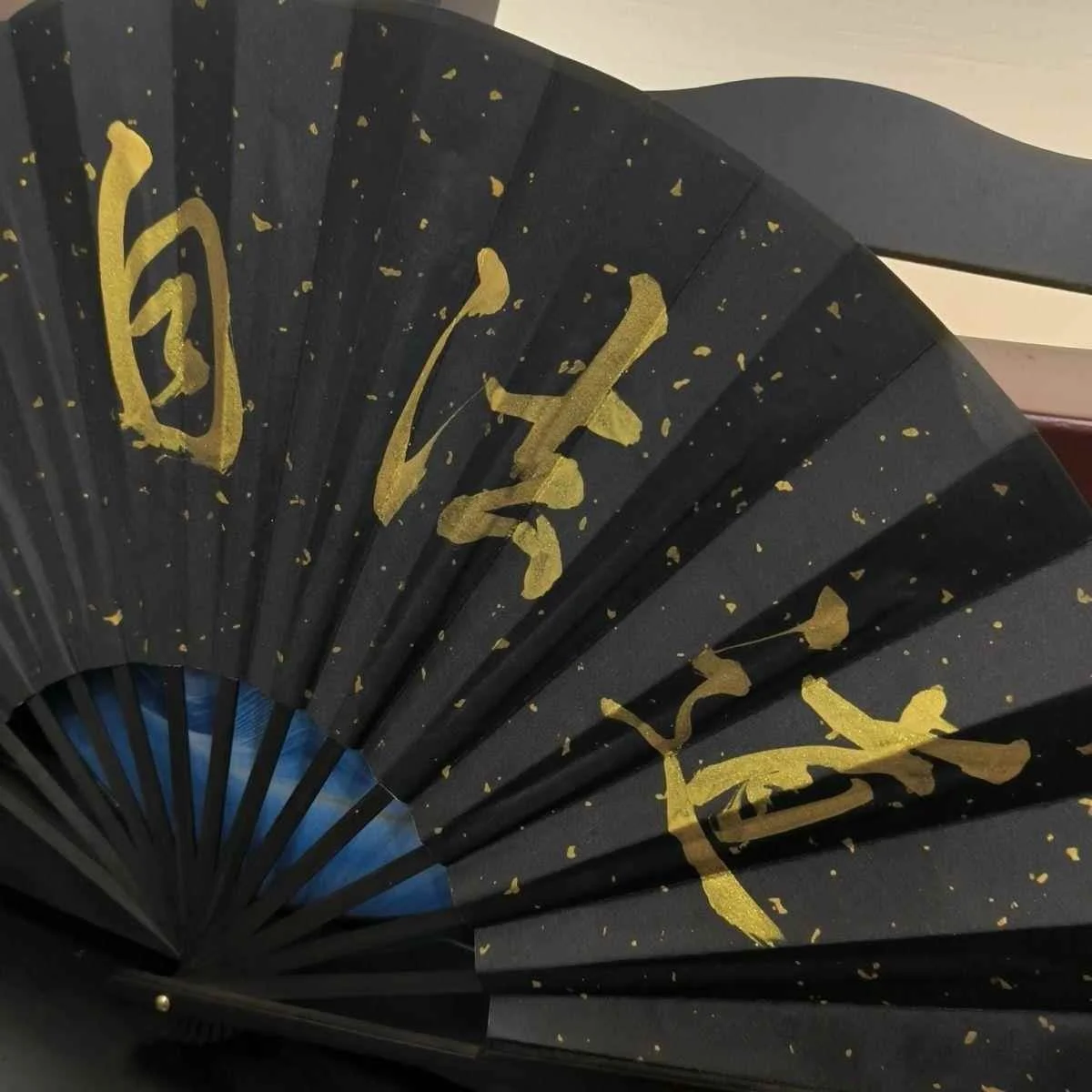 Eventail-portatif-haut-de-gamme-calliaphy-art-ete-cool-l-ventilateur-de-caractere-chinois-manuscrit-ventilateur-traditionnel-asiatique-sle