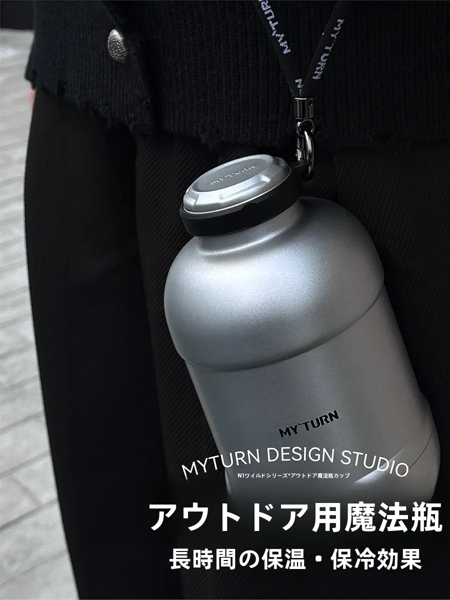 

Large Capaci Stainl Steel Outdoor Cam Water Bottle Portable Insulated Sports Cup Silver Color Long-lasting Heat Rete...