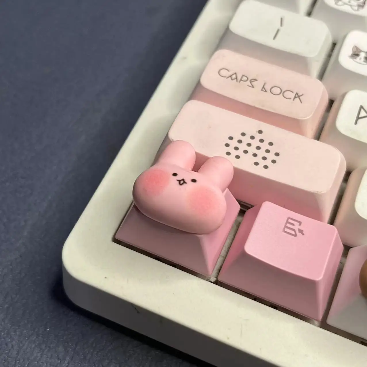 Cartoon anime cute little frog keycap personality 1.25u ctrl alt key animal game mechanical keyboard keycap