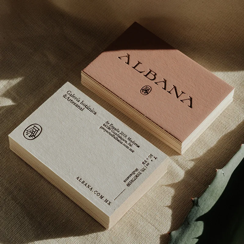 

Customized High-end Business Card Printing Custom Design Business Custom Cotton Paper Simple Printing Embossed Gol