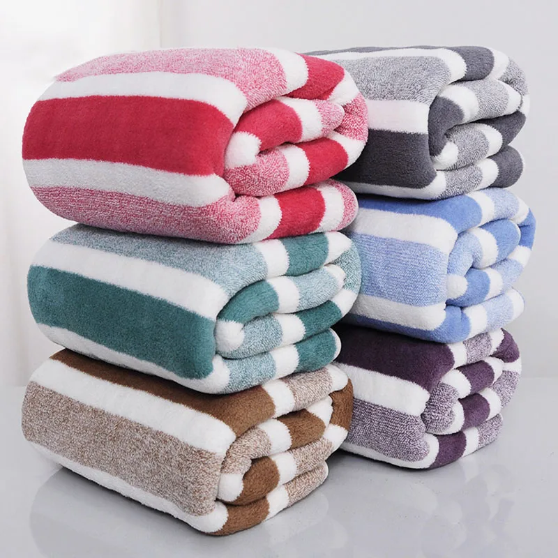 Korallensamt-Handtuch mit breitem Streifen, Badetuch, bedrucktes Handtuch und saugfähiges und trockenes Haar, Badezimmer-Accessoires-Sets, Badezimmerhandtücher