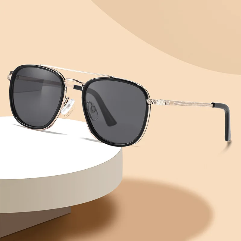 2025 Occhiali da sole di alta qualità Designer Luxury Woman Polarizzati UV400 Occhiali da sole da viaggio per guida Occhiali da sole di tendenza Spedizione gratuita