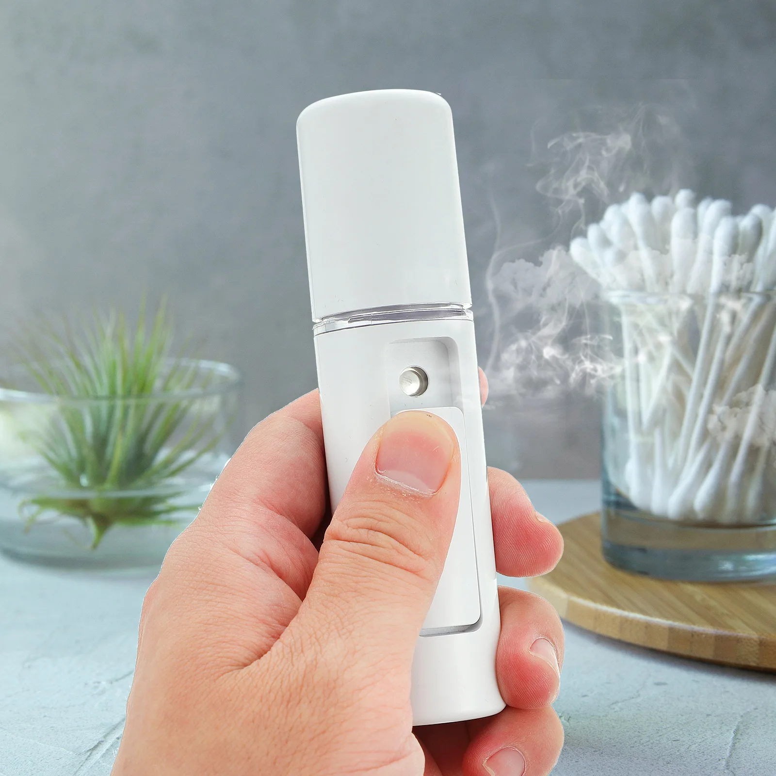 

1Pcs Advanced Nanometer Beauty Mist Sprayer Handheld Facial Hydration Device USB Rechargeable Spray Bottle