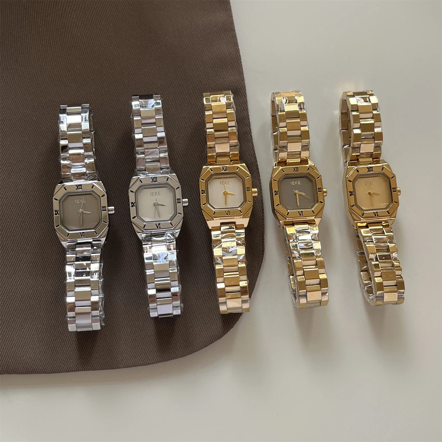 2026 New Arrival Silver-Gray Stainless Steel Strap Women'S Watch, FashionableLightweightLuxuriousSimple Square Dial Quartz Watch