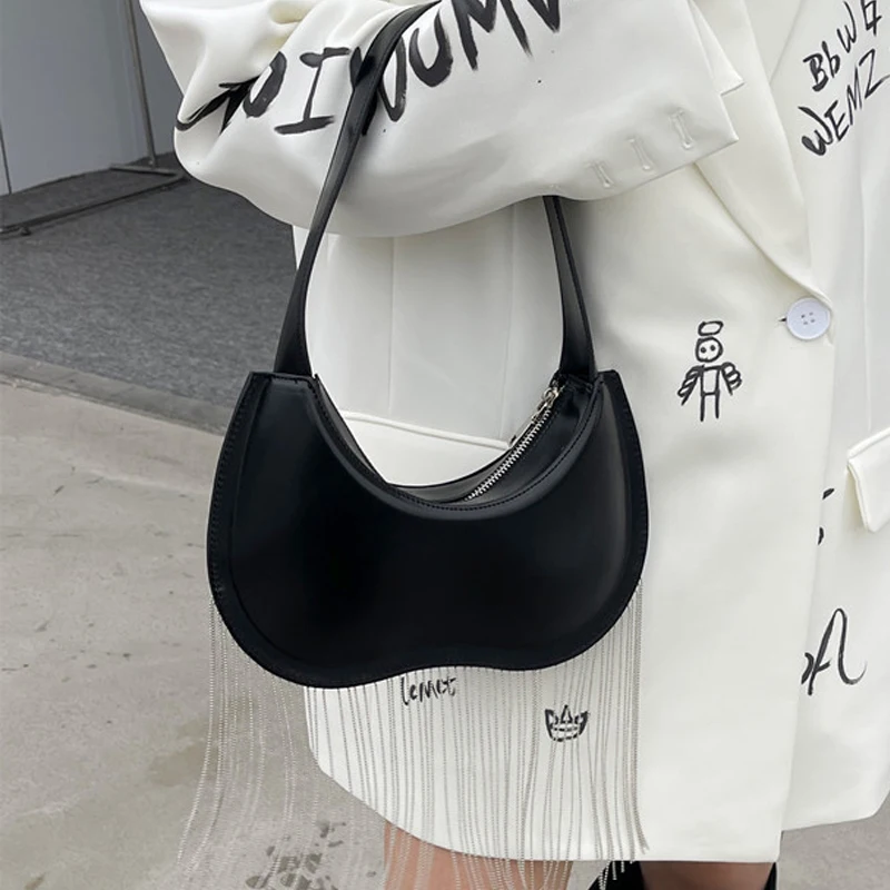 Half Moon Underarm Bags For Women Luxury Designer Handbags And Purses 2024 New In Fashion Simple Tassel Decorate Zipper Shoulder