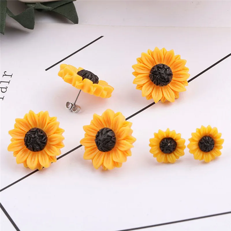 2/5Pcs Earrings Women Fashion Casual Yellow Black Core Sunflower Earrings For Ladies Resin All-match Flower Stud Earring Female