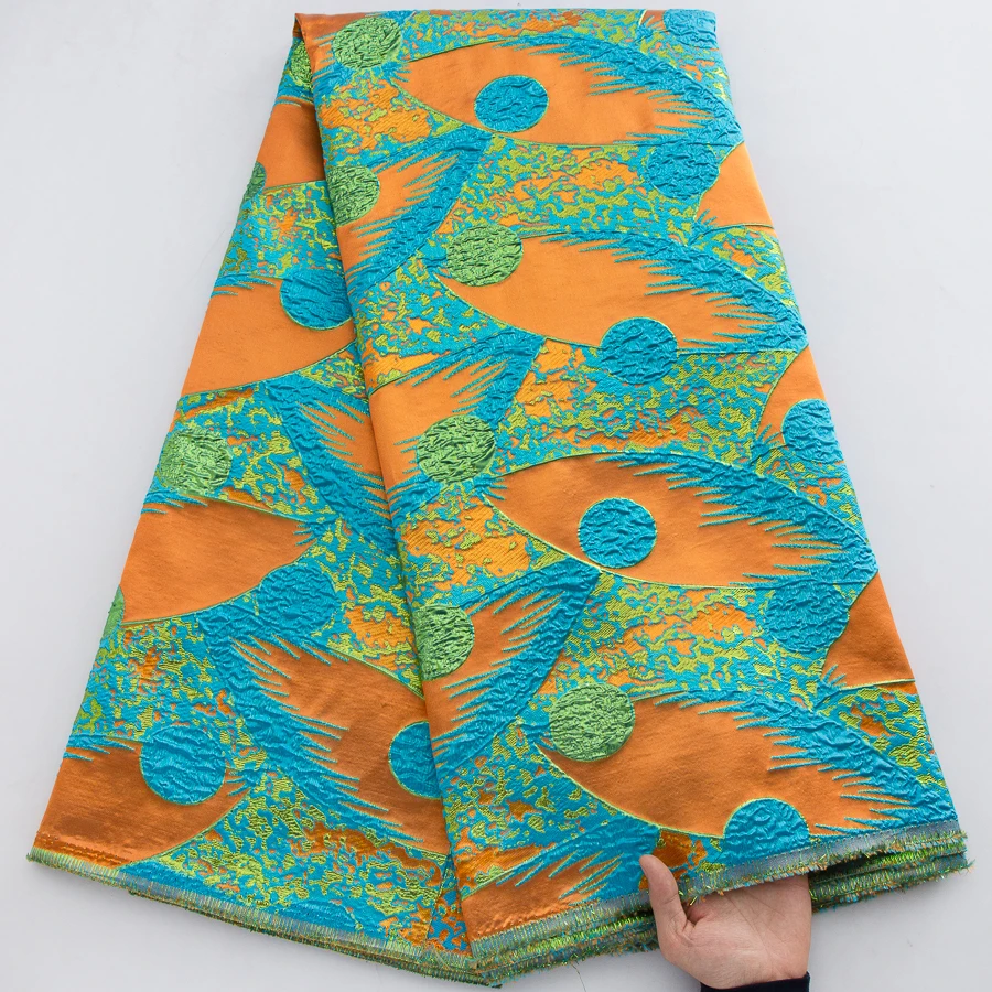 Luxuriöser Couture Afrikanischer Jacquard-Stoff - Französische Brokat-Spitze mit Metallic-Stickerei für Abendkleider & Hochzeitskleider