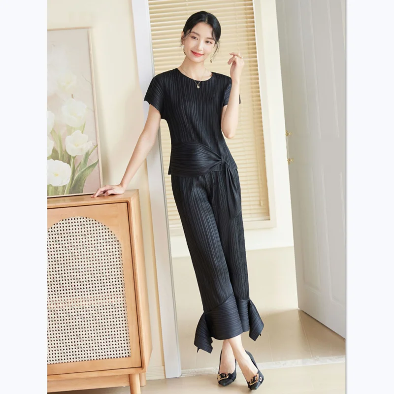 

Pant Suits For Women Summer New Stretch Miyake Pleated Two Piece Set Fashion Round Neck Top + Irregular Pants Hot Sale