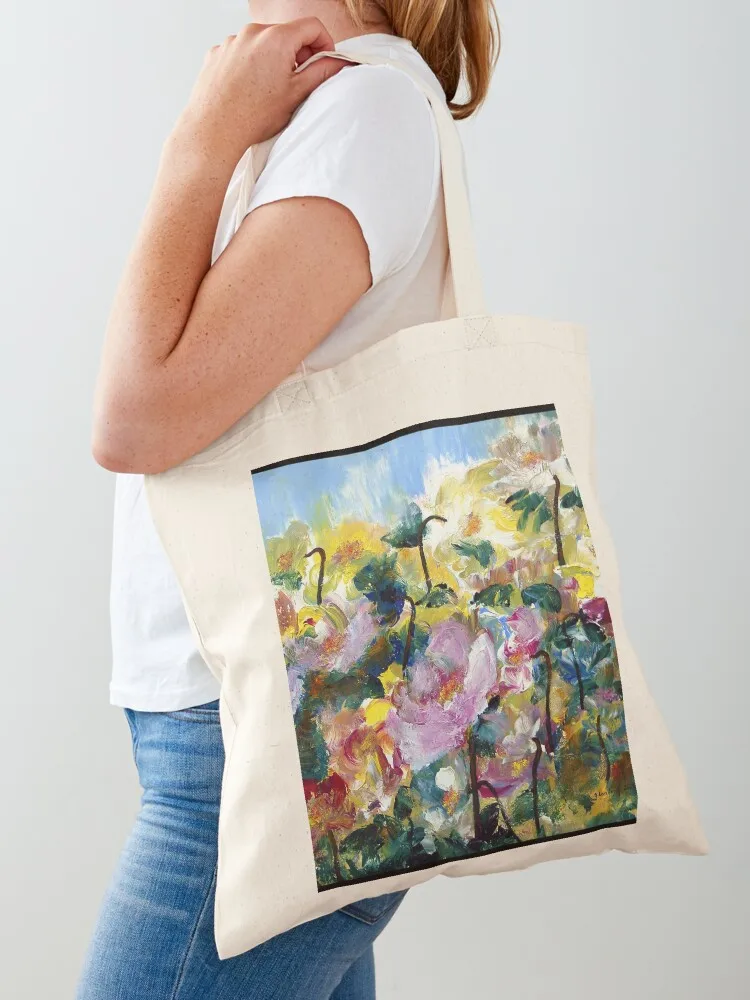 

SUMMER DAY shows a garden in which the roses are fully bloomed Tote Bag Women's tote bag ecological bags cute pouch bag