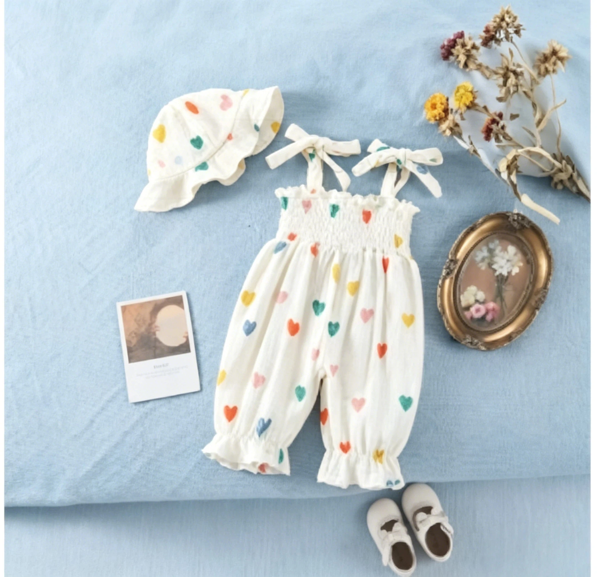 Sommer-Baby-Strampler Ärmellos aus Baumwolle Leichter Neugeborenen-Jumpsuit Niedlicher Schleifenknoten-Druck Atmungsaktiver Kleinkind-Romper
