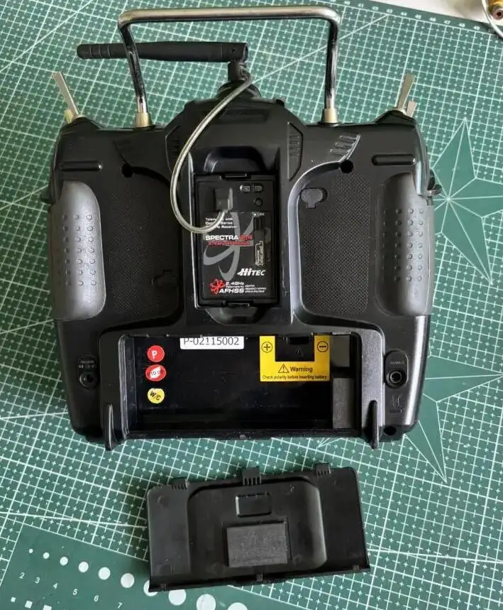 95% NEW Hitec Aurora 9 2.4GHz Transmitter  AFHSS TX without Optima 9 Receiver (No Servo's) pure digital 2.4G radio system