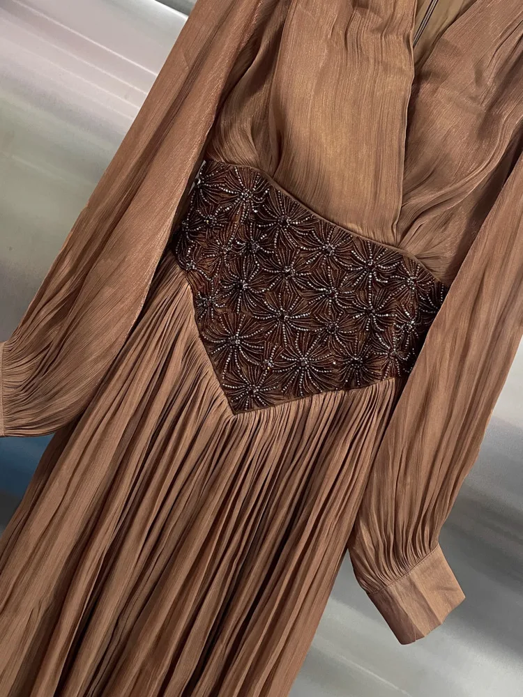 ชุดราตรีผู้หญิง DFDG ปี 2025 ดีไซน์หรูหรา คอวี ลายดอกไม้ จับจีบช่วงเอว แขนยาว เหมาะสำหรับงานเลี้ยง งานปาร์ตี้วันหยุด งานคริสต์มาส งานเลี้ยงฉลอง งานพิธีการ