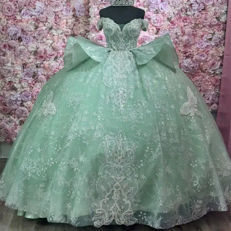 

Mint Green Shiny Quinceanera Dresses Ball Gown Off Shoulder Sequin Applique Lace Bow Beading Tull Birthday Party Sweet 16 Dress