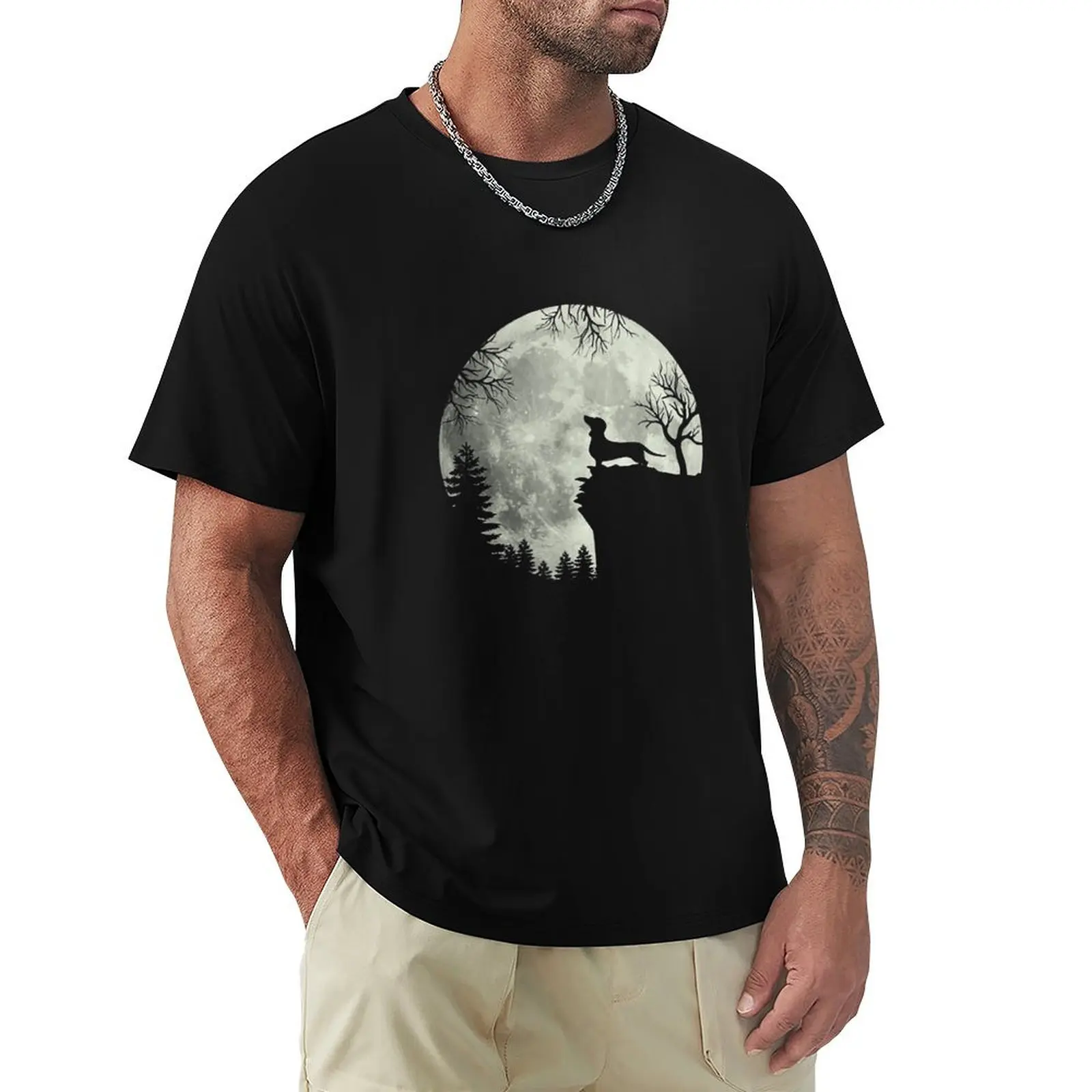 

Dachshund And Moon Halloween T-Shirt Relaxed Casual Short Sleeve Tee