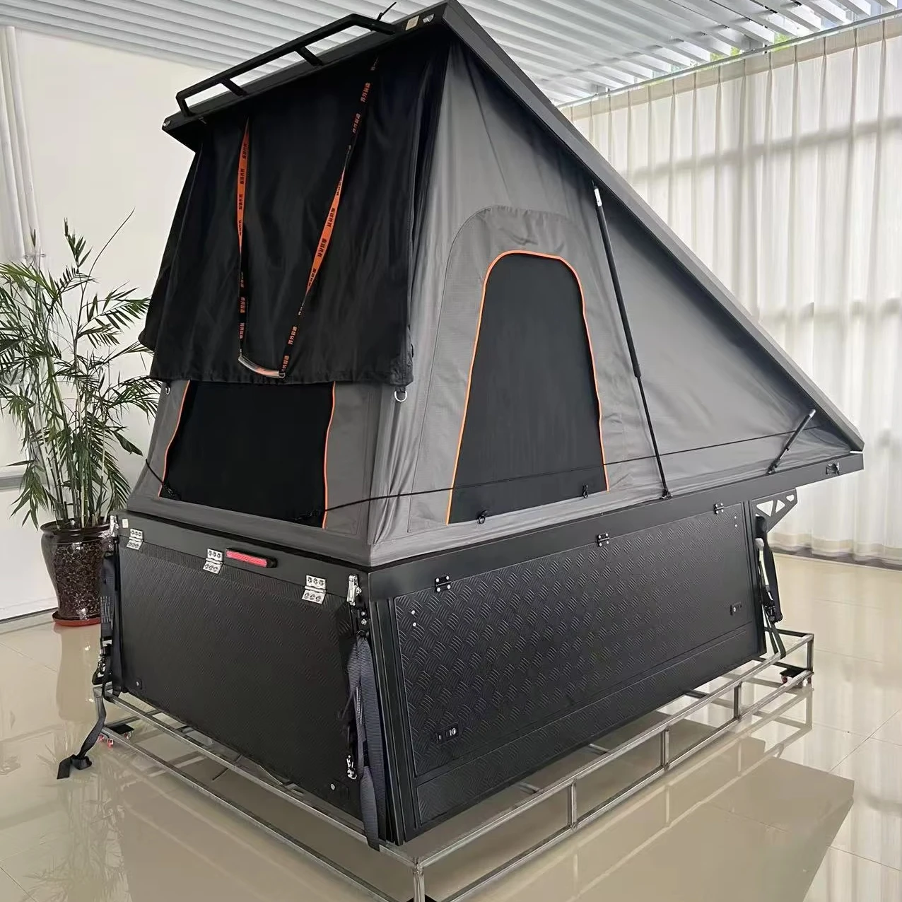 off Road Camper Slide on Pickup Canopy Tent Stocks Available for F150 5.5ft&Tacoma 5ft&Tacoma 6ft