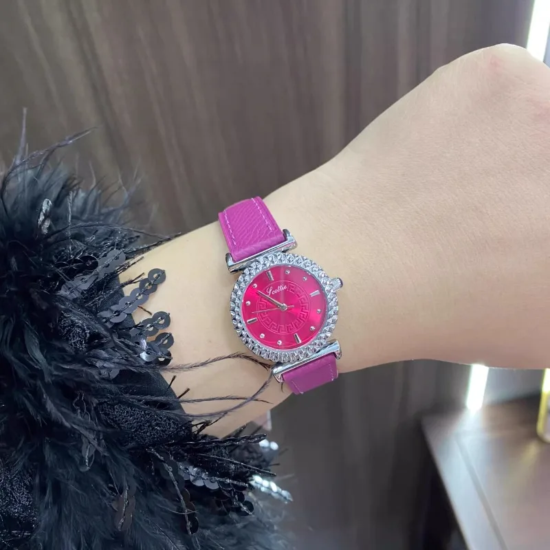 2025 New Luxury Trend Automatic Elegant Ladies Watch Student Waterproof Leather Quartz Watch Birthday Gift