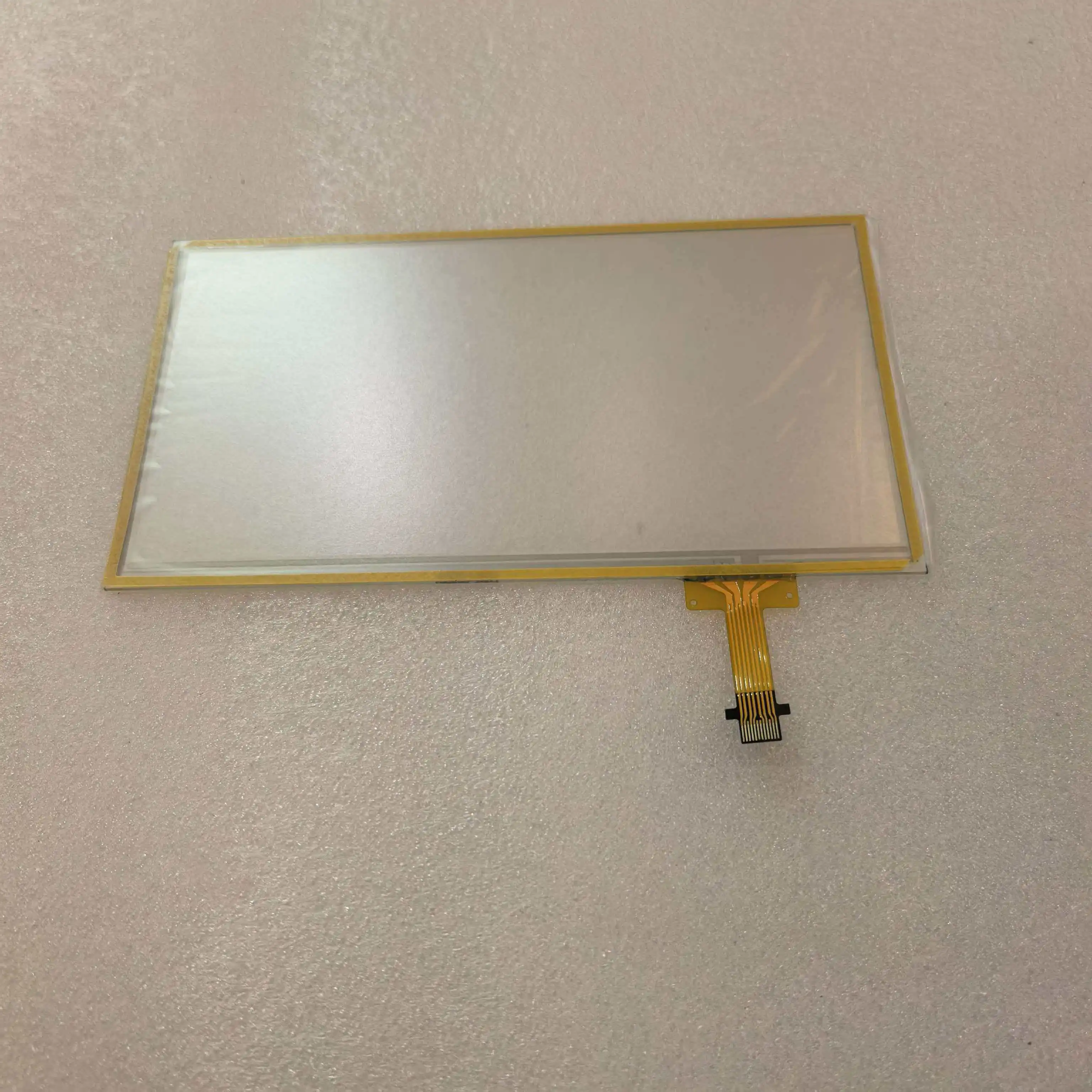 Picture 4: 86100-0R060 Compatible RAV4 Touch Screen 12-pin Cable Interface For APPS Button Models Fits 2014-2018 RAV4 86140-0R080